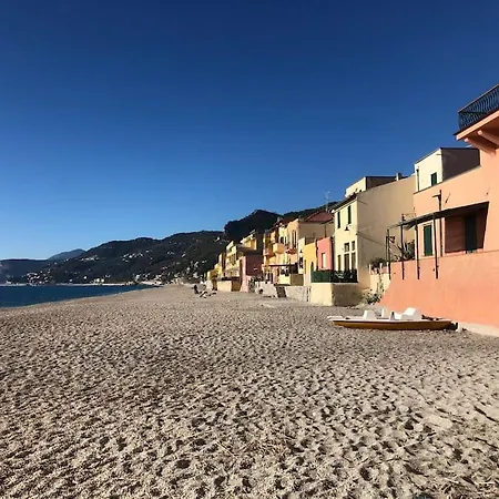 Welcome - Borgo Saraceno - Scirocco * Varigotti